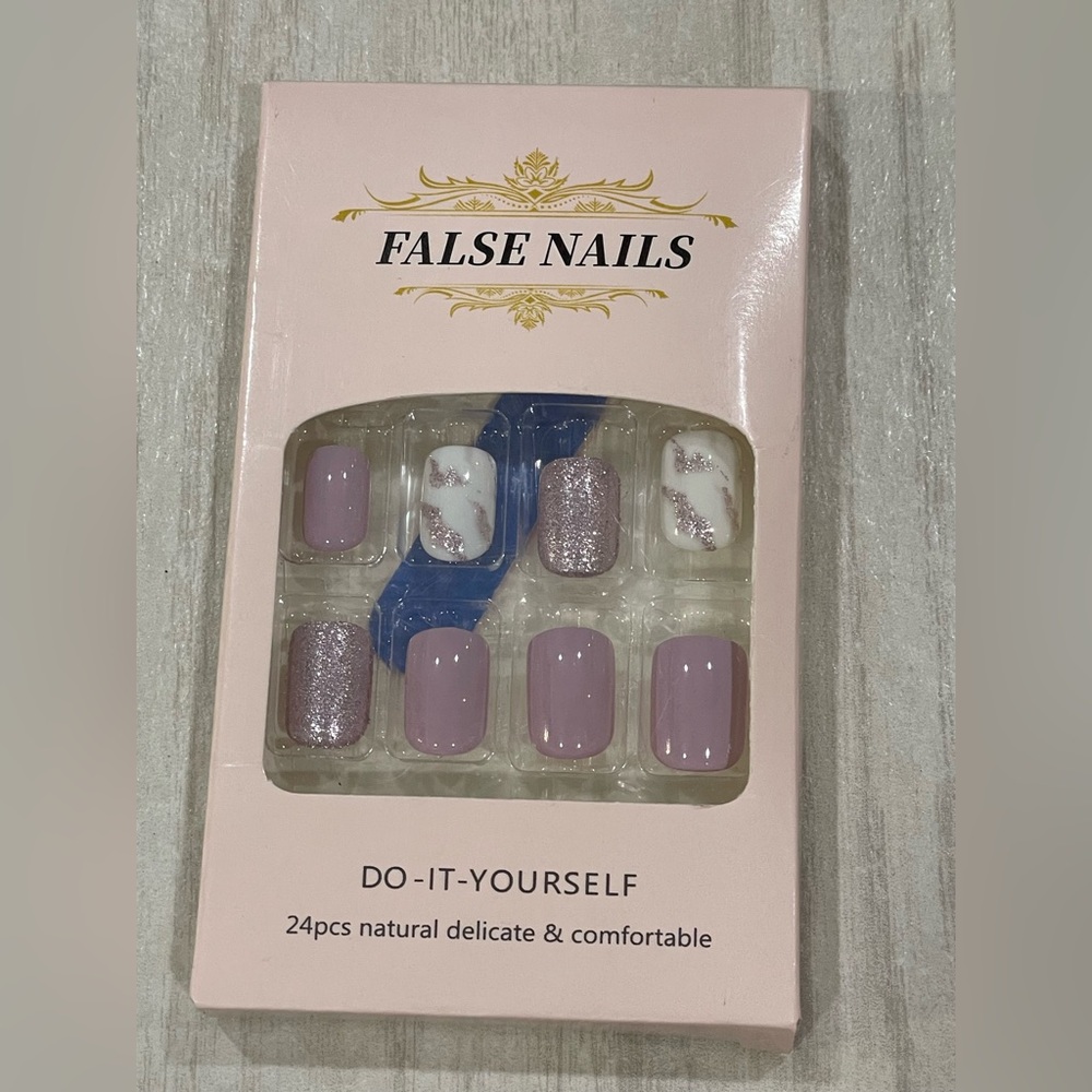 Pink sparkle press ons